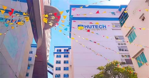 HUTECH reached the top 6 in UniRank™ 2023 .
